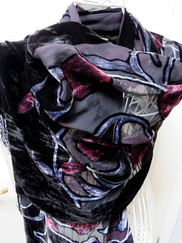 Velvet shawl 100 - velvet, silk
