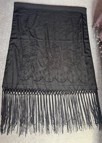 Black embroidered large - black,