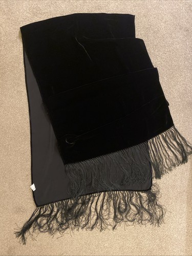 Black velour and - velour, tassel