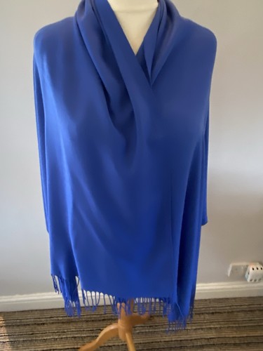 Stunning royal blue pashmina - royal,